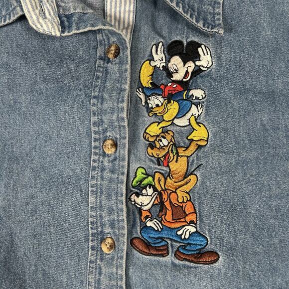 VTG Walt Disney World Mickey Mouse Embroidered Women's Denim Jean Shirt Size M - Picture 2 of 9
